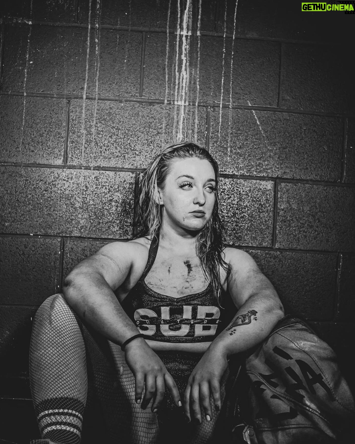 Chloe Smith - 895 Likes - Late September 💩
In the ☁️