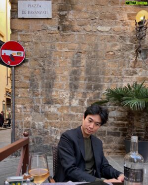 Cho Seung-yeon Instagram - Just landed in Florence 🇮🇹