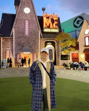 Choi Hyeon-woo Instagram - Universal studio 🎩🪄 

#최현우 #magic #magician