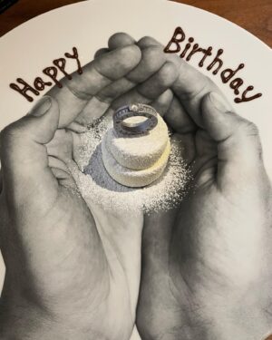 Choi Hyeon-woo Instagram - 🎂🥳
축하해주신분들 너무 고마워용!