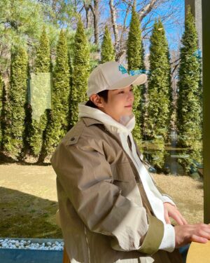 Choi Hyeon-woo Instagram - 🌳🥯#최현우 #마법사 #magic #베이글
