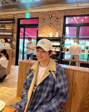 Choi Hyeon-woo Instagram - 🗽🍽 #최현우 #magic