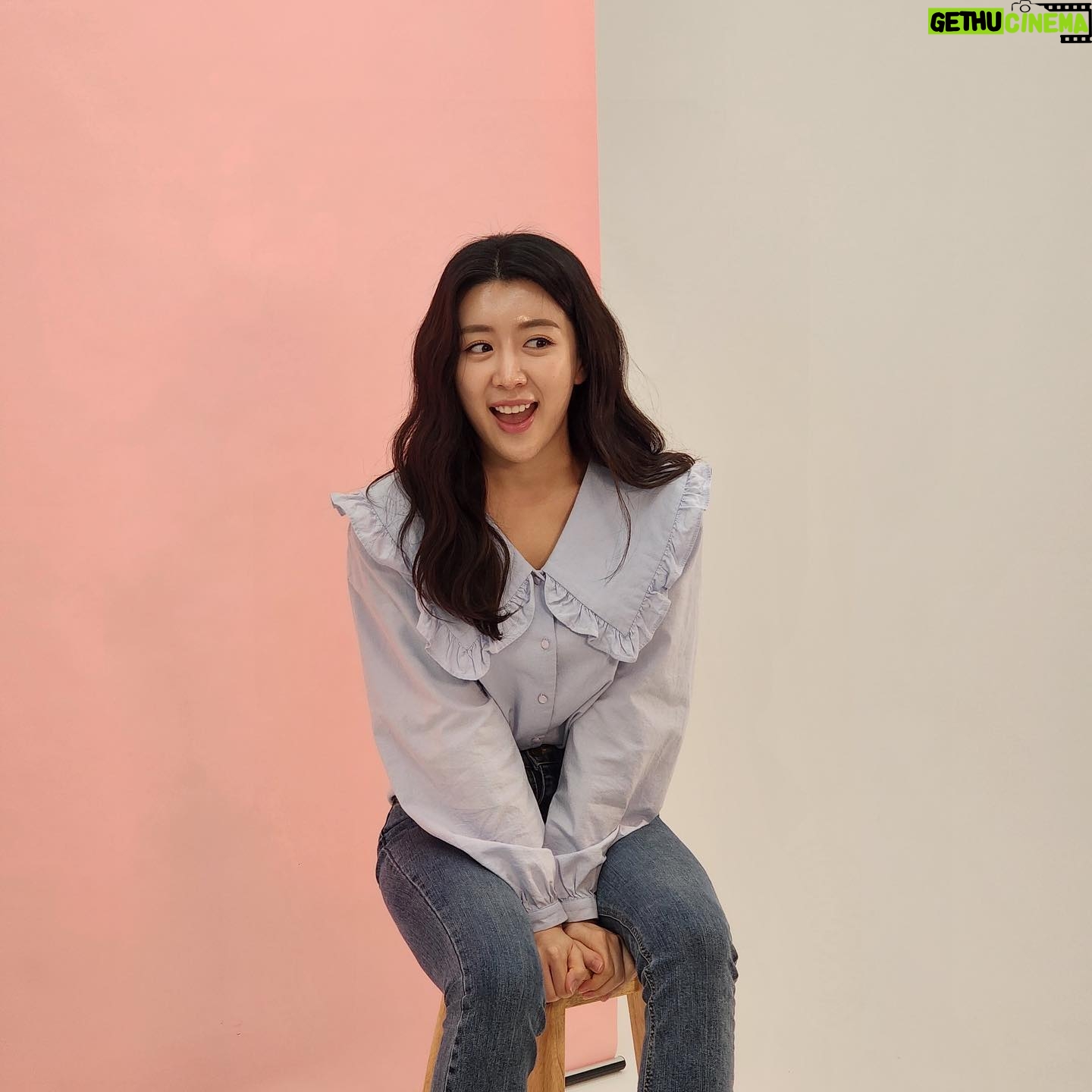 Choi Hyo-eun - 3 Likes - 💖
