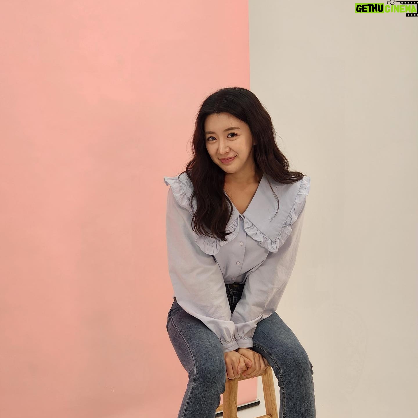 Choi Hyo-eun - 3 Likes - 💖