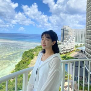 Choi Hyo-eun Instagram - 자꾸 왼쪽 얼굴만 보여주넹🐠