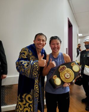 Choi Hyun Mi Instagram - Its been a privilege and honor to be able to fight in the same ring as you 
골로프킨 선수와 같은 링에 오를수 있어서 영광이었습니다🙏 
#champions #👑 #andstillchampionsoftheworld