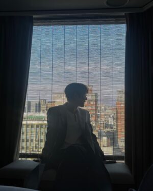 Choi Jin-hyuk Instagram - Hello Taiwanese fans!It's been so long!See you at the fan meeting tomorrow!😍👍