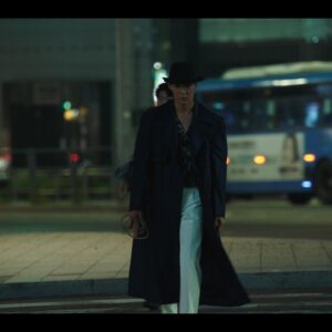 Choi Jin-hyuk Instagram - Feat.좀비탐정..
이게 벌써 일년전이라니..엊그제 같은데,시간이 참 빠르다.너무 즐겁게 웃으면서 찍었던 작품 .다들 열심히 땀 뻘뻘 흘리며 만들었는데..그립고 보고싶소😭