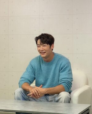 Choi Jin-hyuk Instagram - 예전에 찍었던 미공개사진.오늘아님