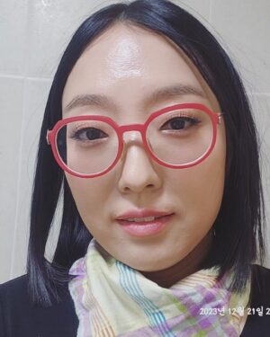 Choi Jung-in Instagram - 왠지 웃기고 뭔가 다른 느낌이 참 맘에 드네!!!!