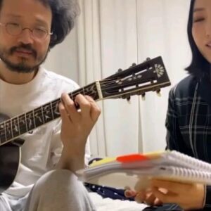 Choi Jung-in Instagram - 썩어도 준치 @chojungchi @yjhkewdh 의 '할 수 있어' 커버 나도  할 수 있어!!!!! 
진정한 박구석 라이브...;;