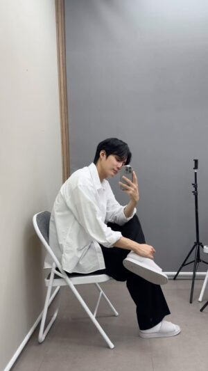 Choi Kyung-hoon Instagram - 🧈☕️