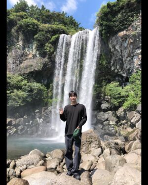 Choi Kyung-hoon Instagram - ✌️🌊🧢