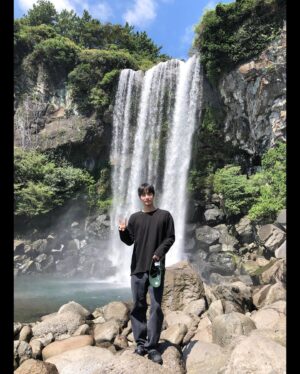 Choi Kyung-hoon Instagram - ✌️🌊🧢
