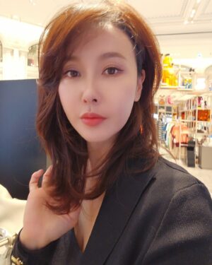 Choi Su-rin Instagram - Mac에서..