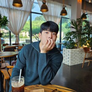 Choi Woo-sung Instagram - 👩‍👦
PHOTO by 천사MOM🧡