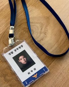 Choi Woo-sung Instagram - 🫡
MBC <놀면 뭐하니?>에 미션 전달 임무 다녀왔습니다!
MBC 드라마 <수사반장 1958> 다음주에도 선배님들의 활약 기대해주세요~