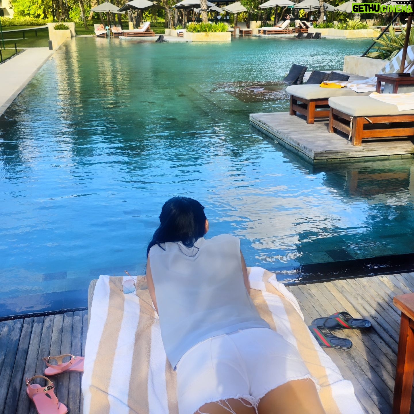 Choky Andriano - 1.6K Likes - Jangan Pernah Berubah ya 😘
#my #wife #love #forever
#fyp #bali #apurva #kempinski #indonesia