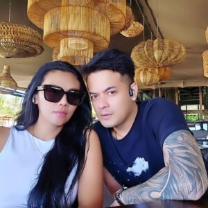 Choky Andriano Instagram - Jangan Pernah Berubah ya 😘
#my #wife #love #forever 
#fyp #bali #apurva #kempinski #indonesia