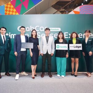 Chon Wachananon Instagram - #วันก่อน ผ่านไปด้วยดีกับงาน GrabCar Premium The Ultimate 5 Senses Experience เมื่อวันที่ 20 -22 เมษายน 66 | การจับมือร่วมกันระหว่าง GrabCar Premium และ @cholaromatique ที่ให้แบรนด์ของเราเป็น 1 ใน 5 สัมผัสผ่านกลิ่นหอมผ่อนคลายภายในรถ GrabCar Premium ประสบการณ์สุดพรีเมียมตลอดการเดินทาง

ในโอกาสนี้ชลขอขอบพระคุณท่านผู้บริหาร และทีมงาน GrabCar Premium ที่ให้เราได้เป็นส่วนหนึ่งของประสบการณ์พิเศษของทั้งผู้ขับและผู้ใช้บริการที่จะได้สัมผัสพลังการบำบัดจากธรรมชาติผ่านศาสตร์ Aromatherapy ในครั้งนี้ค่ะ

#grabcarpremium #cholaromatique