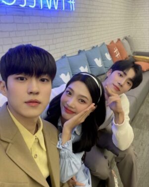 Choo Young-woo Instagram - #트위터블루룸라이브