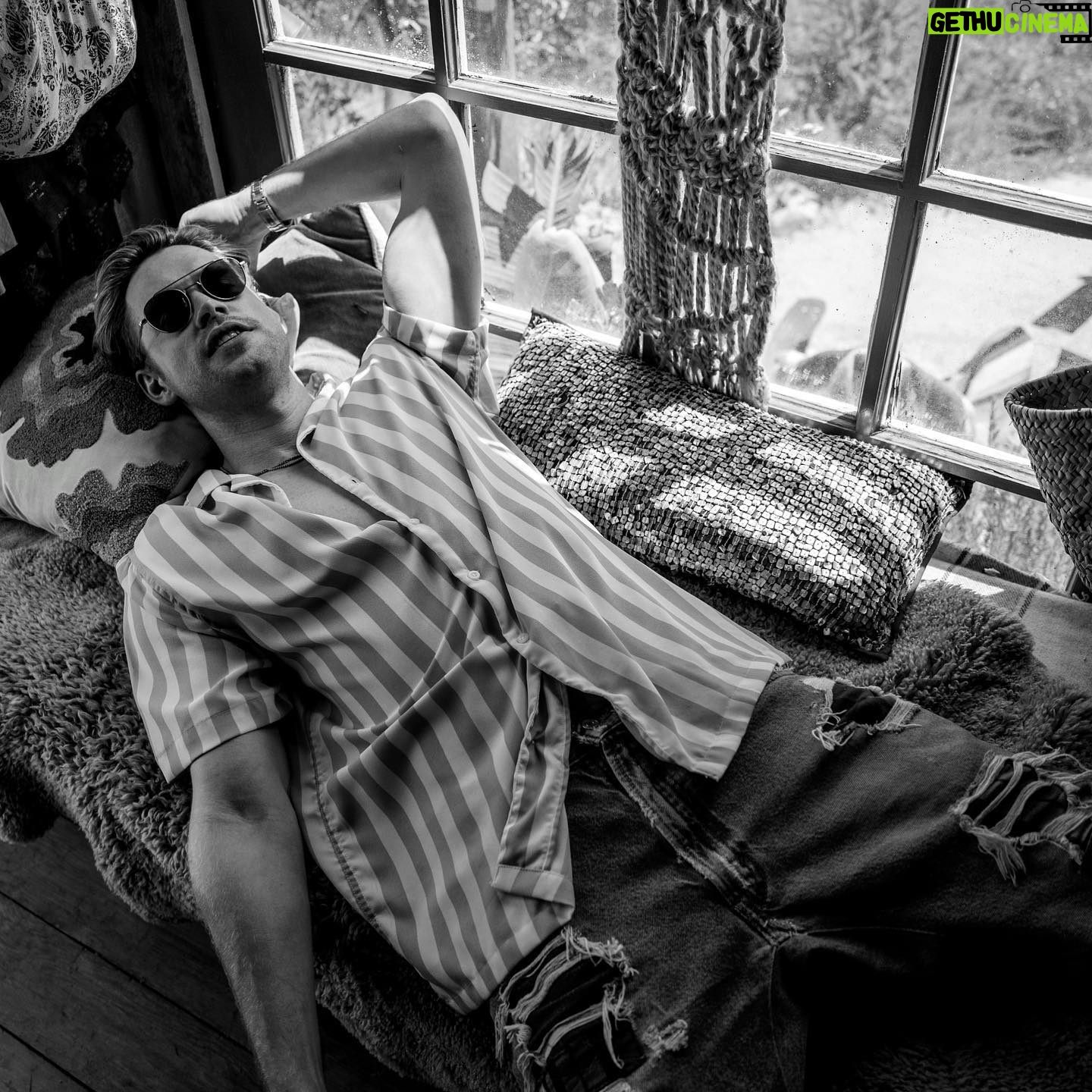 Chord Overstreet - 27.2K Likes - Me when Instagram goes down