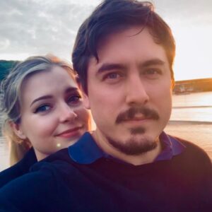 Chris Broad Instagram - Engaged to my favourite person in the world🥰💍 13.01.2023 
⁣
(Yeah, Friday the 13th - in true Chris fashion🥲)