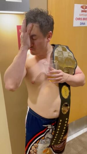 Chris Broad Instagram - UNDEFEATED CHESS-BOXING CHAMPION 🏆🏆🏆🏆 What a fight. What a night.

In a weird way I’m glad I lost the Queen and made the stupidest move in chess history. What would’ve been a quick fight went the full insane 7 rounds. Massive thanks to @overtflow for stepping in so late to the game and being a worthy opponent 🥊♟

Big thanks to @nicholaspettas_ , @champsjapanesekitchen for all the support.