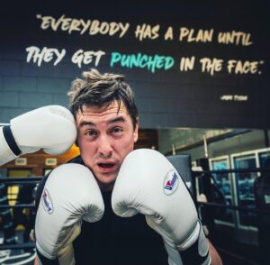 Chris Broad Instagram - Everybody has a plan...

This Sunday I'll be Chess Boxing in LA♟️🥊

Managed to shift 7kg and turn around my appalling physical health these last 6 months. 

Win or lose on Sunday it's been an incredible journey. 

🍿 It'll be streamed live over on @ludwigahgren YouTube channel.

And if you're in LA come on down and witness the mayhem in person.

Wish me luck!