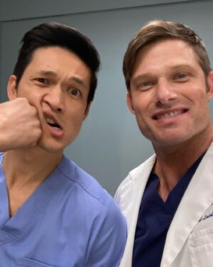 Chris Carmack Instagram - New season of @greysabc begins next Thursday March 14th! 

1. 🔉 sound on 

2. sound off 

3. @harryshumjr is too hard on himself