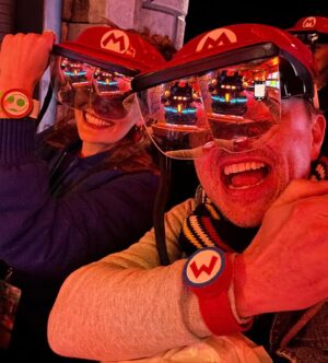 Chris Hardwick Instagram - It’s-a-us! Thank you @nintendoamerica & @unistudios!!! Going to the opening of #SuperNintendoWorld #AtUniversal last week was a lifelong gaming dream come true. It’s fully immersive and really does feel like you’re in a Mario game. There is a great AR Mario Kart ride, a bunch of mini games that interact with your power up band, and a themed restaurant with yummy food. @lydiahearst & I had the bestest bestest time!