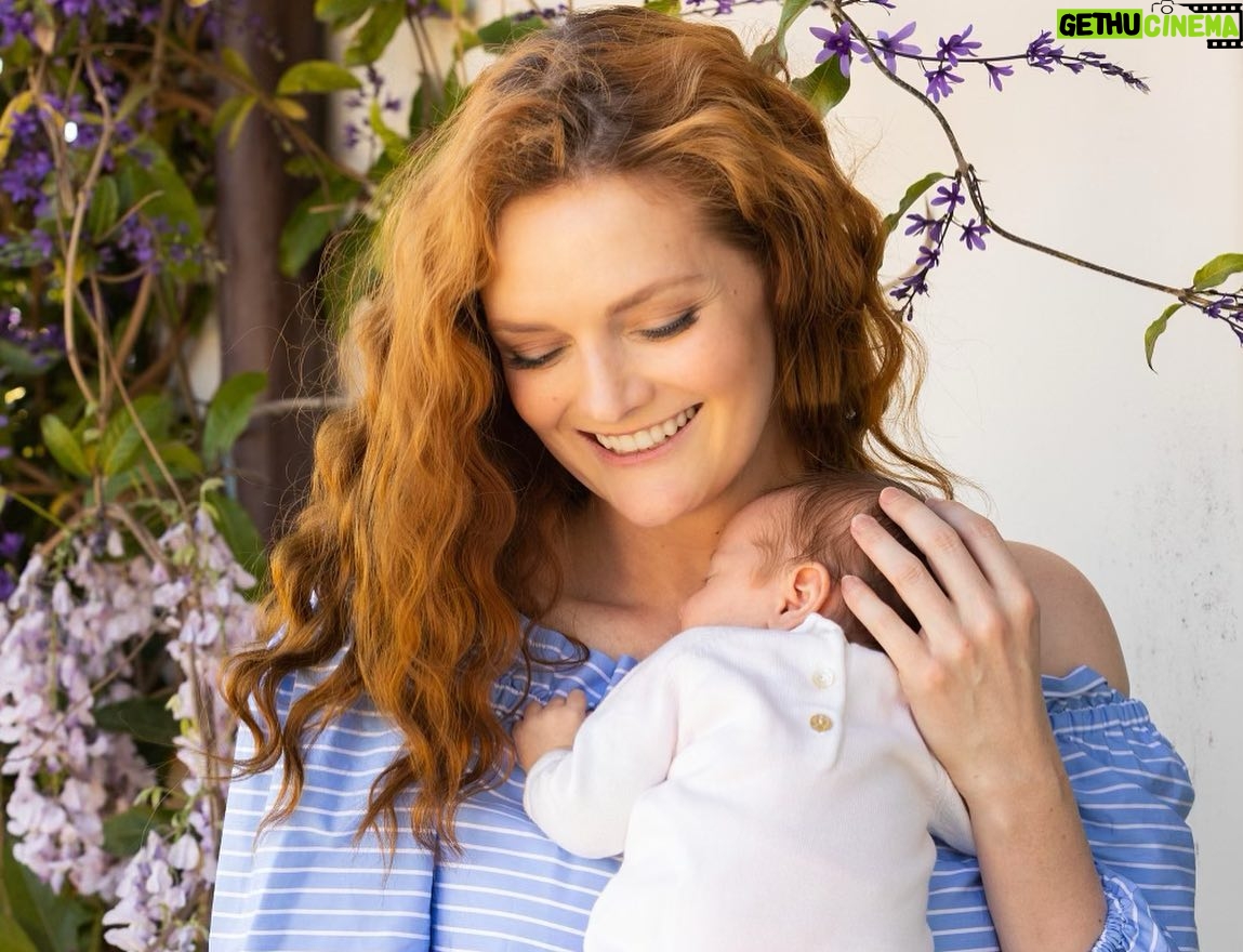 Chris Hardwick - 20K Likes - Happy First Mother’s Day to @lydiahearst! Lydia is such a wonderful mom and getting to experience parenthood with her has been absolutely amazing. Also, she puts up with my dumb jokes and thumbs down-ing the one in this text made me laugh really hard. Like, I cackled like an idiot. I love you, Lyds!!! ❤️
Happy Mother’s Day to all the moms out there! And a special mom shoutout to the other bestest mom, @hardwickmom!!