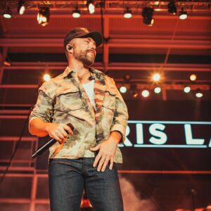 Chris Lane Instagram - Tickets to the Find Another Bar Tour: College Edition are ON SALE NOW. Can’t wait to see y’all 🤘🏼