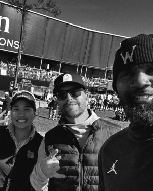 Chris Lane Instagram - Huge Thank You to @hiltongrandvacations for having me this week!! Everything about this tournament is top notch and so much fun, from the golf to the concerts and just getting to meet and play with the @lpga_tour girls and celebrities! Already looking forward to next year🤘🏻Shout out to @dfbush62 for carrying the bag this week!