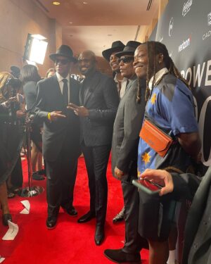 Chris Lee Instagram - @ebonymagazine power 100 Gala 2021
Styled by @teflonodd 🔥🙏🏿
