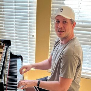Chris O'Neill Instagram - My dad made me play him a whole song so he could record it but he just took 2 pictures so he wasted 2 whole minutes but at least the pic is nice 👍