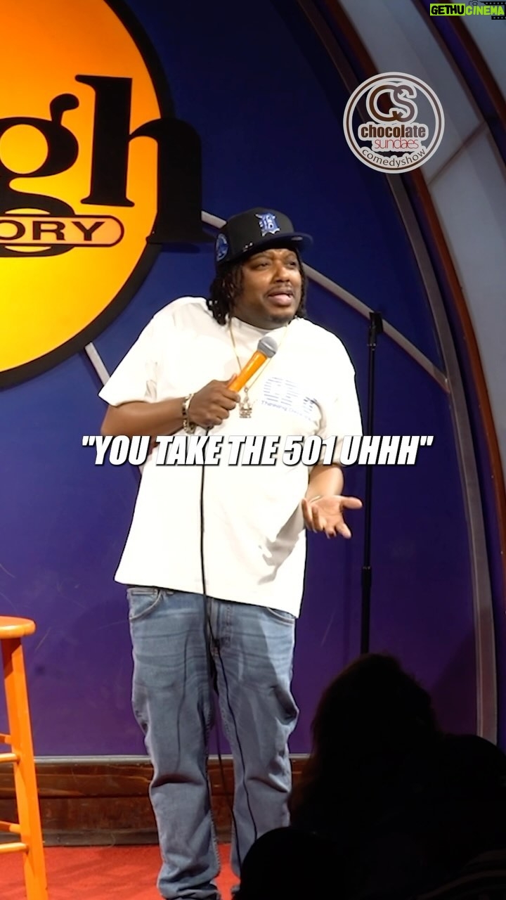 Chris Powell - 4.9K Likes - It’s a different kind of Spanish 😂
🎙️ @comediancp
Live shows every Sunday at the Laugh Factory in Hollywood. Link in bio for tickets!
🎥 @badsplice
👩🏾💻 @keera.s
#chocolatesundaescomedy #standupcomedy