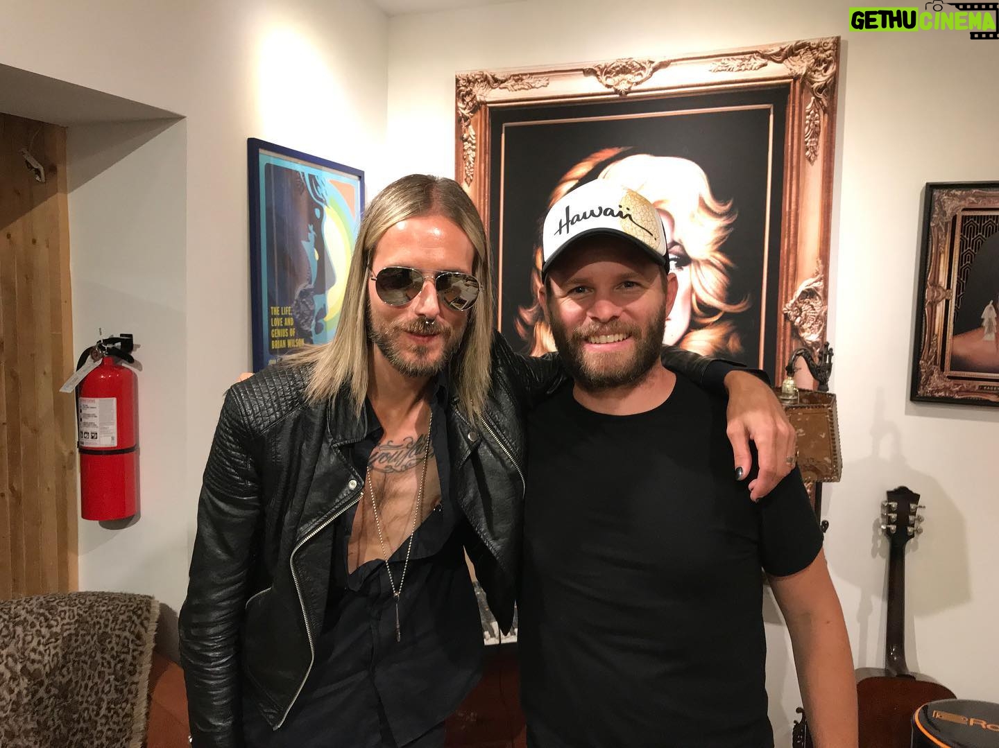 Chris Raab - 1.3K Likes - This week on @bathroombreakpodcast my guest is musician Jonny Radtke @jonnyradtke. Jonny is the guitarist for Kill Hannah @killhannahofficial and Filter @officialfilter. We sat down for a fun talk about music, touring and him being on the set of Jackass. Hope you enjoy! Thanks producer @rickkosick 🎥 LINK IN BIO#bathroombreakpodcast #raabhimself #jonnyradtke #killhannah #filter #band #musician #guitarist #guitar #music #podcast #jackass #vivalabam #cky