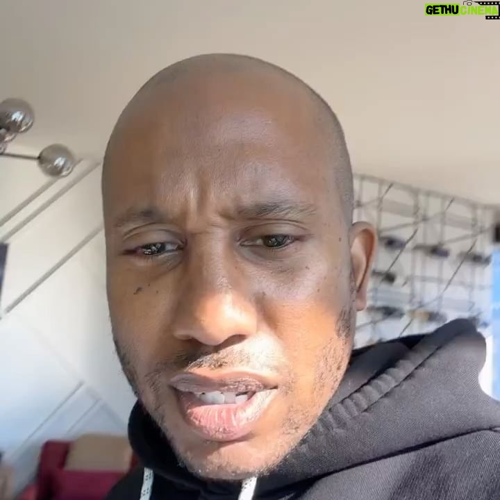 Chris Redd - 1.4K Likes - This one was so good I had to throw it on the main Thang!
Who that fresh hood face look like to you?! 😂
In Winnipeg, Canada for 3 days performing at @rumorscomedy pull up!