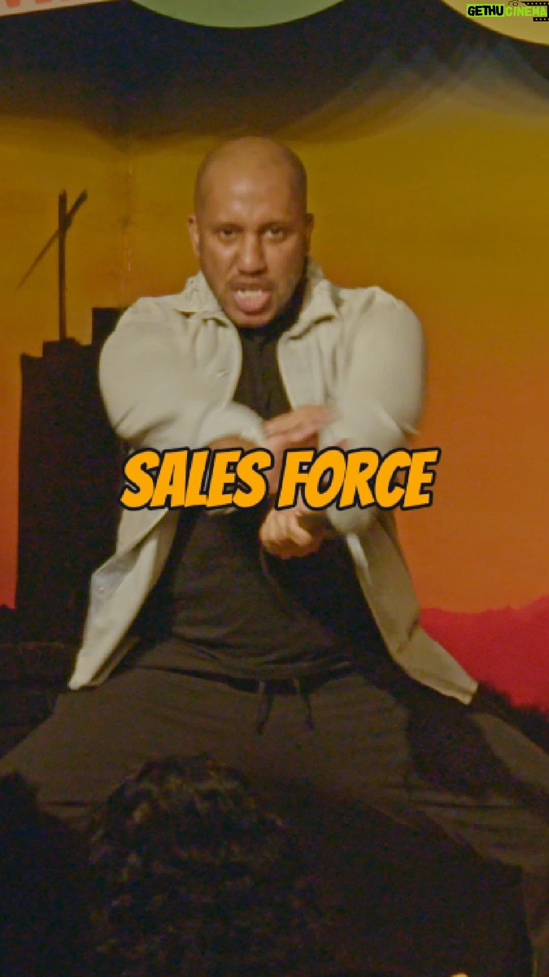 Chris Redd - 1.5K Likes - I’m a silly, slightly winded man, Phoenix! Pull up on me this weekend at @desertridgeimprov