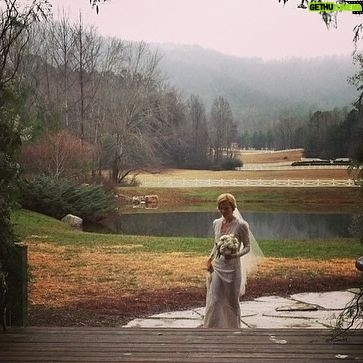 Chris Thile - 6.5K Likes - The best ten years of my life. Here’s to a forever’s worth of kale-tree-pruning, @clairecoffee!