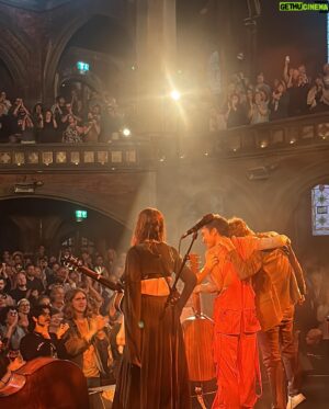 Chris Thile Instagram - THE QUIET QUARTET RIDES AGAIN (shh)!!! There is no greater joy in my musical life than playing/singing/listening with @jacobcollier and @madicunningham. More, more, more and more, please…
🤫🤫🤫❓🤫❓