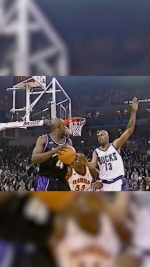 Chris Webber Instagram - 24 years ago today, I stepped onto the court for the 2000 NBA All-Star Game. 

The energy, the competition, the camaraderie, the Love …it was an unforgettable moment.

So grateful for how far I’ve come. Now, with the upcoming release of my book “By God’s Grace,” I’m excited to share the journey behind the jersey. 

Stay tuned for the untold stories. ✌🏿 #ByGodsGrace
