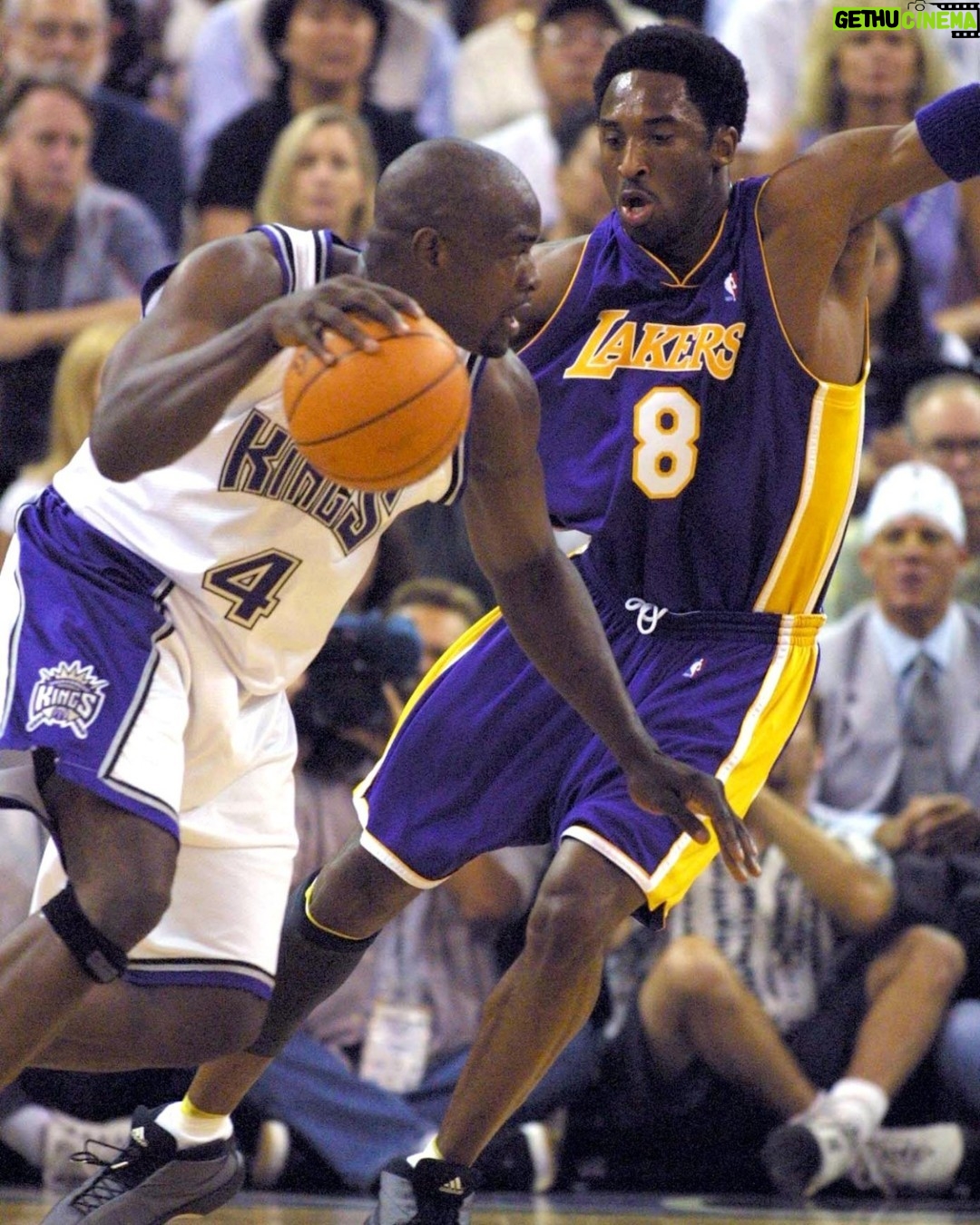 Chris Webber - 4.7K Likes - Throwing it back to one of my most memorable playoff showdowns against Kobe and the Lakers.
These games weren't just about points and assists—they were about heart, hustle, and the love of the game.
The playoff season always reminds me of the passion and grit that make basketball special.
Pick up my book "By God's Grace," only at chriswebber.com, for more untold stories from the game. Link in bio.
#bygodsgrace
