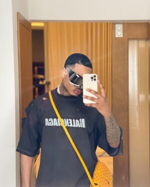 Christian Banks Instagram - Working on my mental and looking damn good doing it! 

_

Did you miss me?