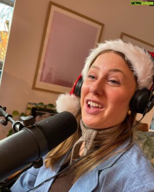 Christian Bonde Instagram - WORST of Worst of Curlingklubben udkommer i 3 afsnit henover julen i dit podcastfeed 🎄

I anledning af, at vi er overgået til at udkomme som ren podcast, så har vi sat os ned om mit spisebord og holdt en julefrokost, mens vi har hørt de 18 absolut værste klip fra næsten 5 års liveradio. Som man kan se på billederne ender det… fint 👌🏻

Helt ekstraordinært vil du også kunne se et sammenkog af de tre afsnit som video på YouTube! 🎅🏻