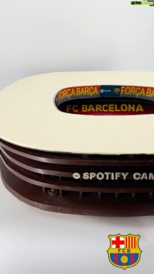 Christian Escribà Instagram - Nosaltres ja l’hem acabat! L’ #spotifycampnou llest de xocolata! Tot un repte aconseguit! 🔵🔴🥳🍫 Quin és el nou repte?

¡Nosotros ya lo hemos terminado! ¡El #spotifycampnou listo de chocolate! ¡Todo un reto conseguido! 🔵🔴🥳 🍫 Cuál es el nuevo reto?

#spotifycampnou @spotify @spotifyspain @polescriba @spotifycampnou @fcbarcelona #noucampnou #campnou #barcelona @patschmidtcakes @escriba1906 #pastisseriaescriba #christianescriba #xocolata #chocolate #sweetart #chocolateart