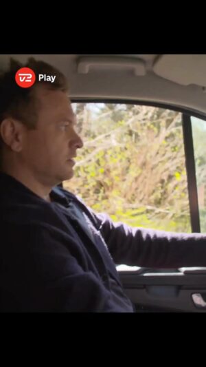 Christian Fuhlendorff Instagram - Så er jeg sgu tilbage tilbage i @stormester_tv. Kæmpe fornøjelse at arbejde med alle de fantastiske mennesker der er bag sådan et stort tv-program. De er bare pisse dygtige! Du kan følge med på tv om lørdagen og ellers ligger der også på Tv2play