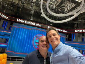 Christian Gálvez Instagram - Siempre nos quedarán las palabras. Veinticinco, o las que surjan. 
A @guardiolarafa y a mí nos gustan mucho especialmente dos:

PASIÓN
Y 
PERSEVERANCIA.

Y otra que va por vosotros: ¡GRACIAS! 

⭐️👣