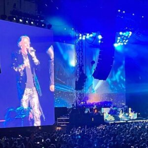 Christian Gálvez Instagram - Now and then when I see your face,  you take me away to that special place … ♥️⭐️👣

@patriciapardo_tv 
@gunsnroses 
#sweetchildomine